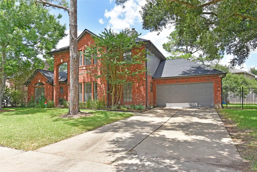 1110 Lake Estates Drive, Sugar Land, TX 77498 - #3