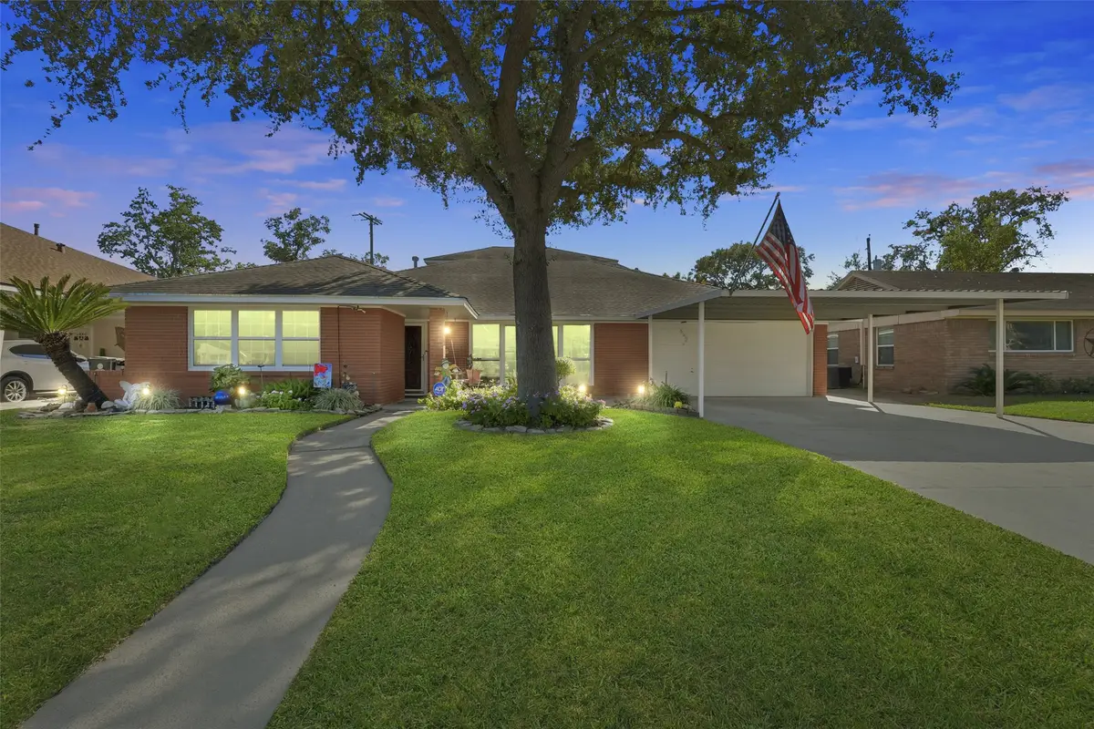 5125 Nina Lee Lane, Houston, TX 77092 - Image #1