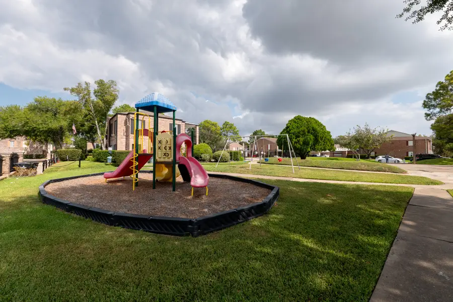 8486 Ariel Street, Houston, TX 77074 - Image #3