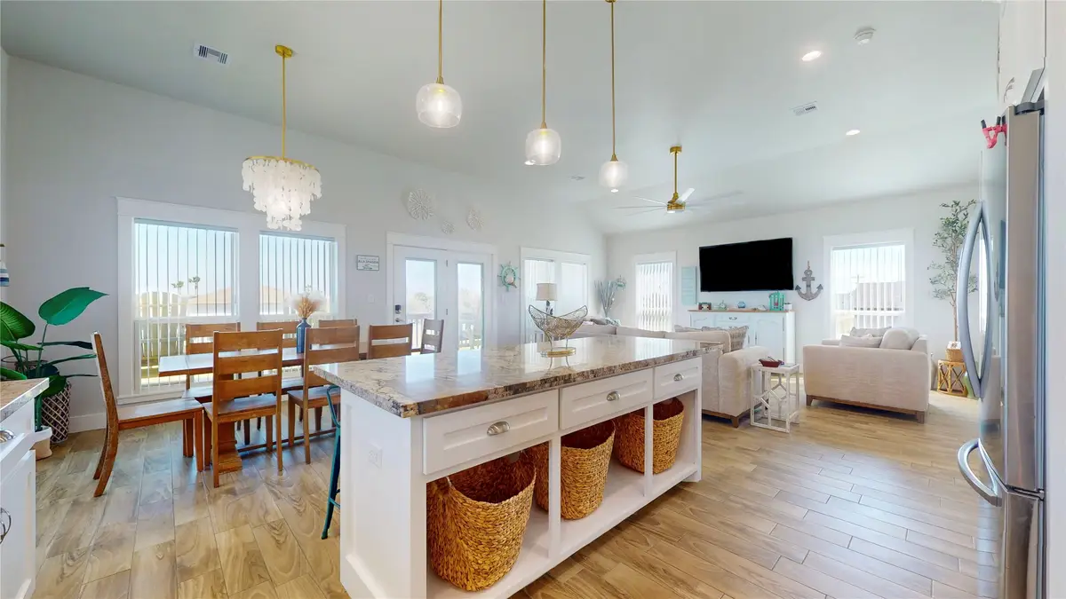 957 Alberdie Drive, Crystal Beach, TX 77650 - #1