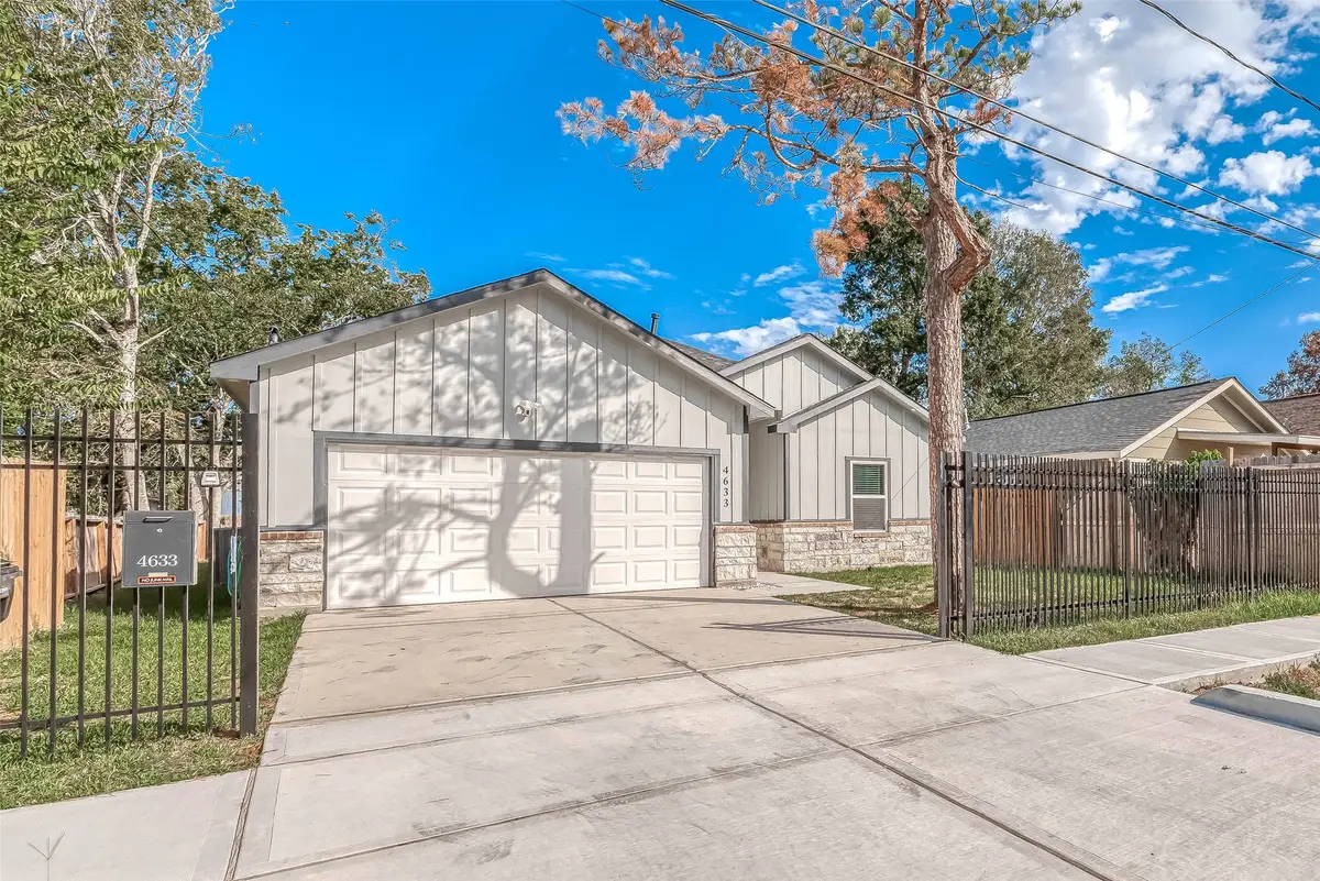 4633 Larkspur Street, Houston, TX 77051 - Image #1