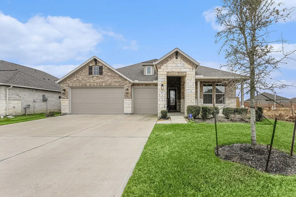 1818 Homewood Point Lane, Rosharon, TX 77583 - Image #1