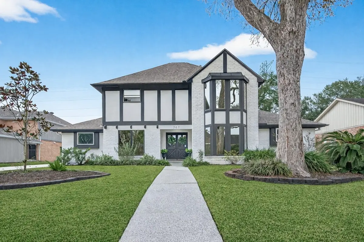 707 Montclair Boulevard, Sugar Land, TX 77478 - Image #1