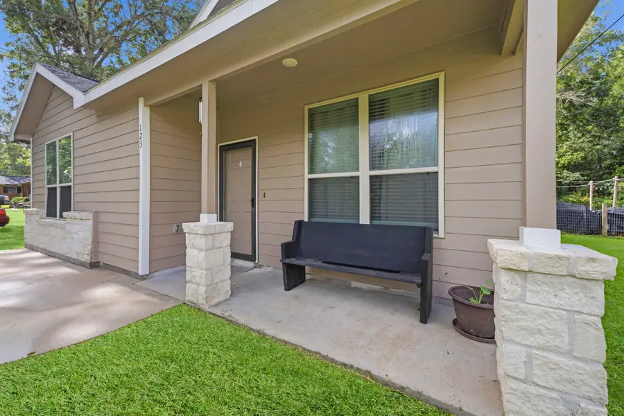 123 Town And Country Road, Huntsville, TX 77320 - #2
