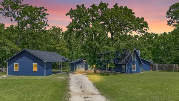 230 Walnut Drive, Trinity, TX 75862