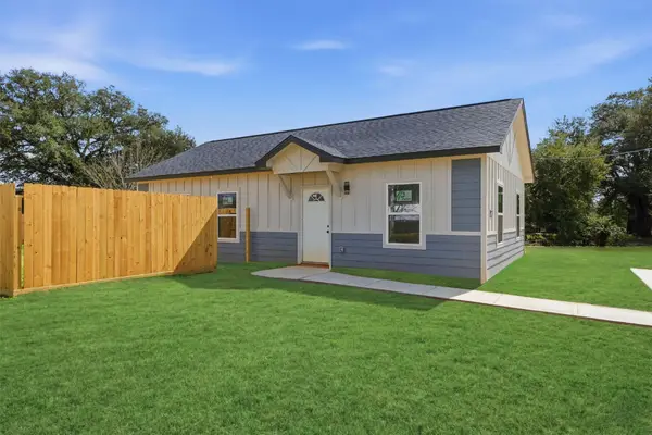 2230 Cable Avenue, Beaumont, TX 77703