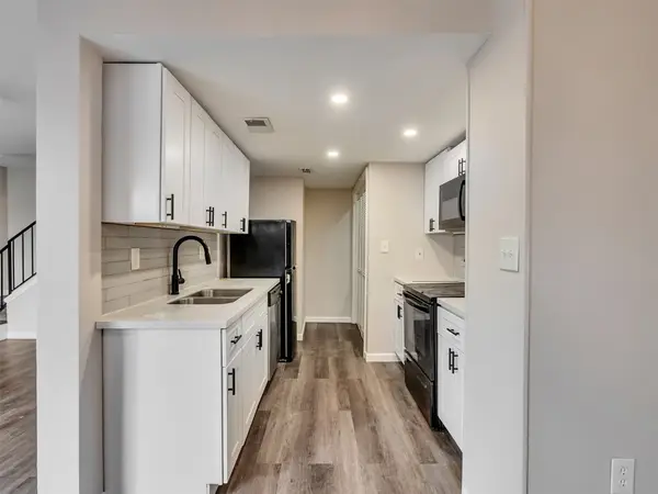 5636 Birchmont Drive #21, Houston, TX 77091