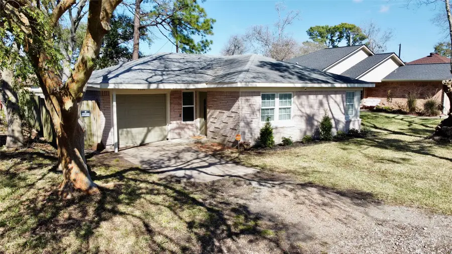 2320 29th Avenue N, Texas City, TX 77590 - Image #2