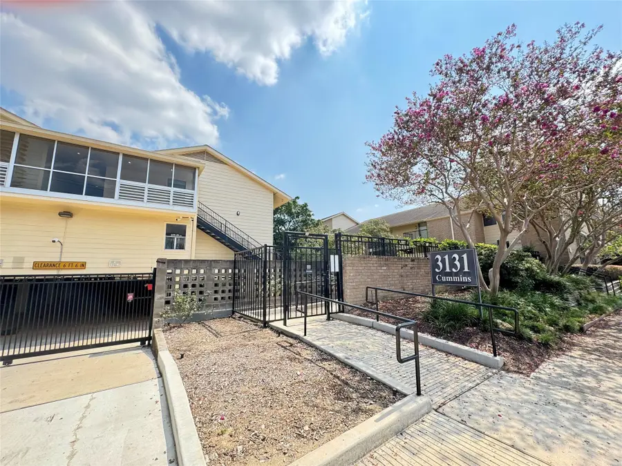 3131 Cummins Street #86, Houston, TX 77027 - Image #2