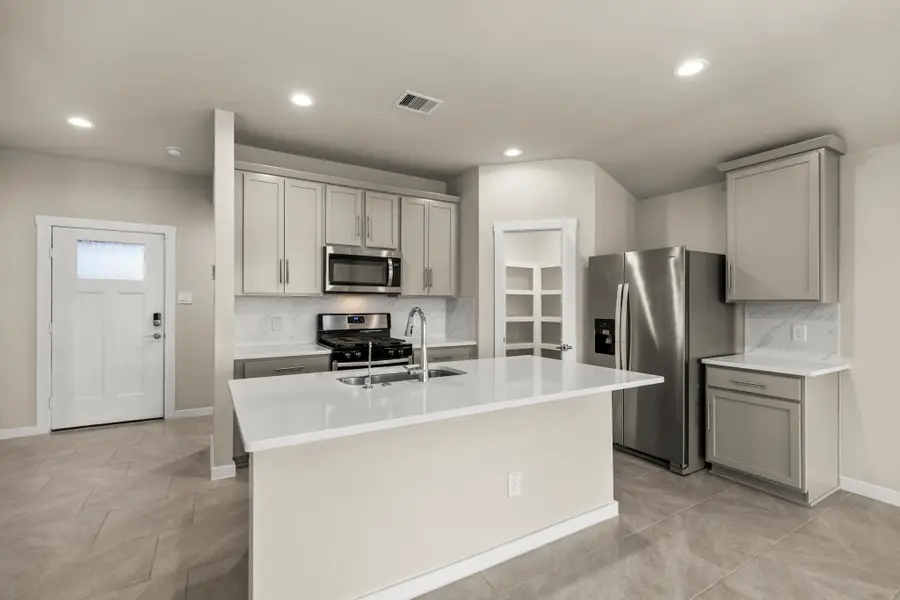 3915 Sparkman Lane, Katy, TX 77494 - Image #2