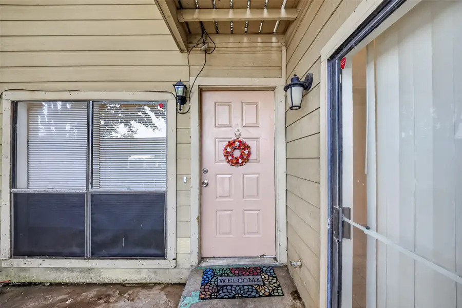 9435 Pagewood Lane, Houston, TX 77063 - #3