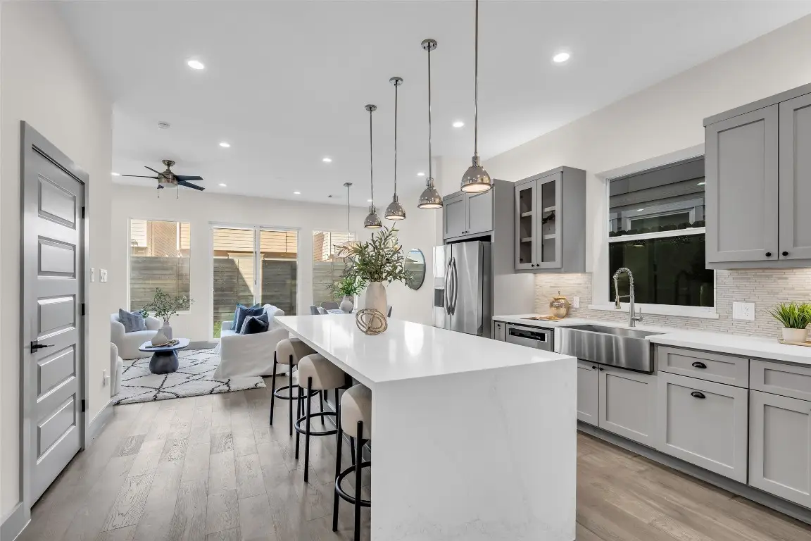 1207 E 28th Street, Houston, TX 77009 - #1