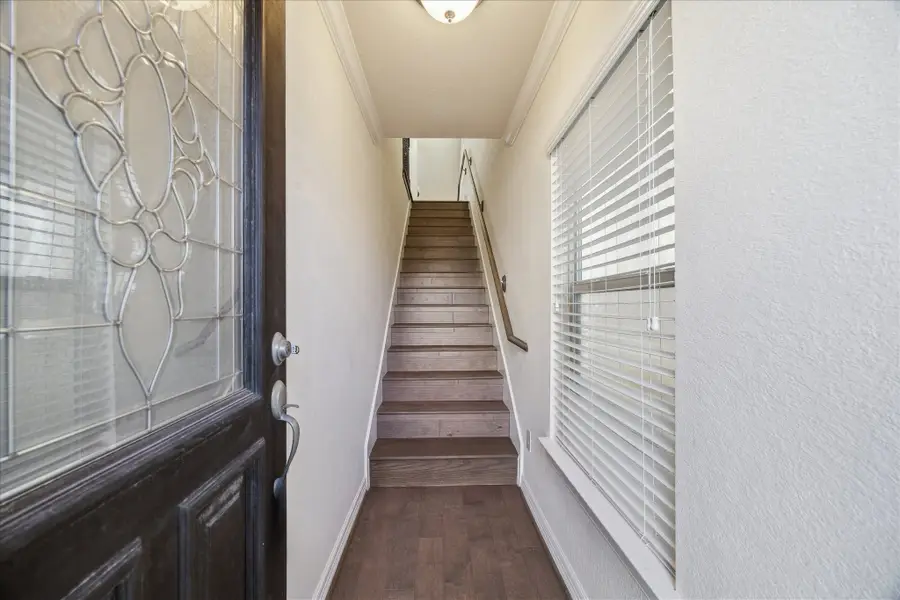 10709 Madden Oaks Place, Houston, TX 77043 - Image #2