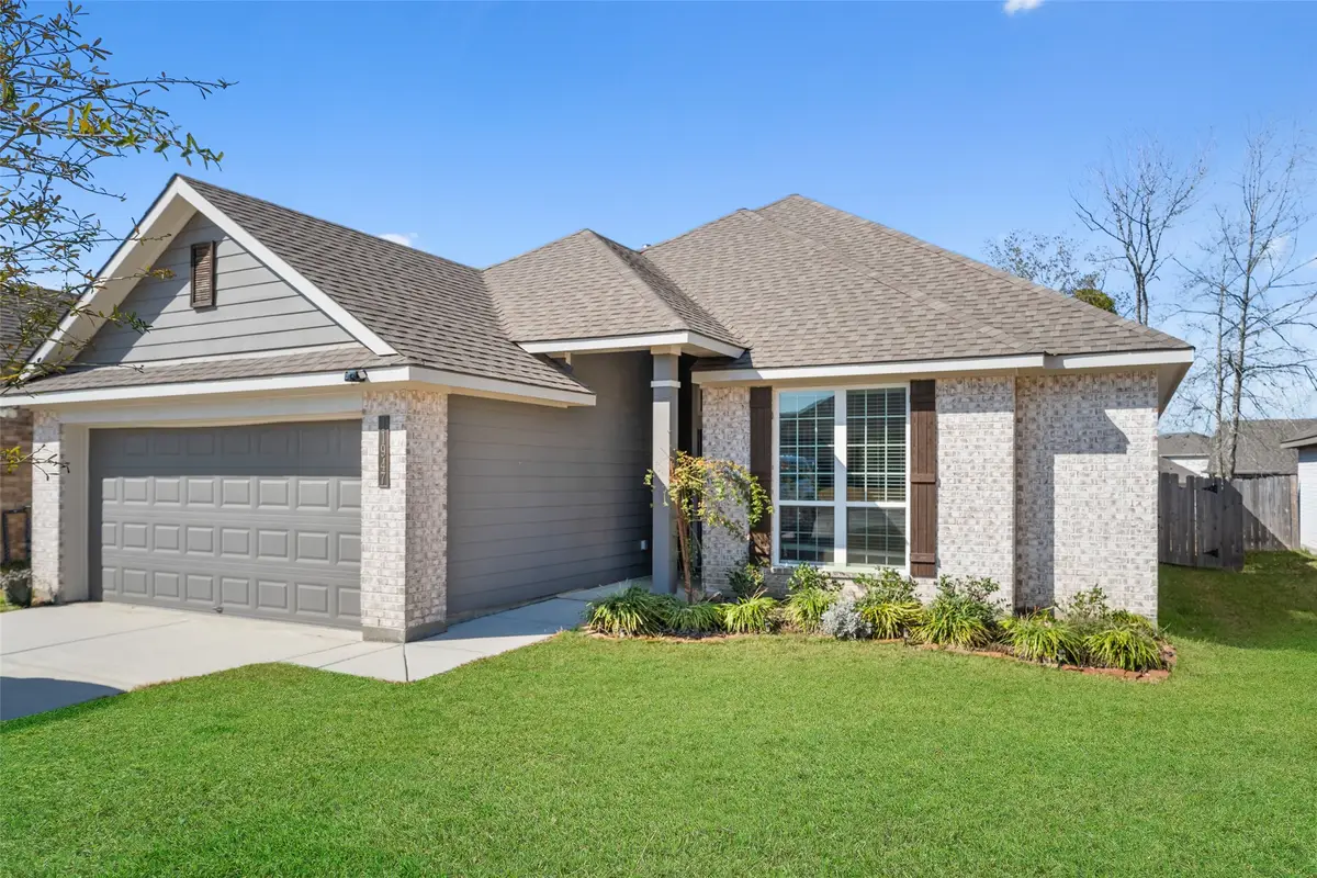 11947 Sunshine Park Drive N, Willis, TX 77318 - #1