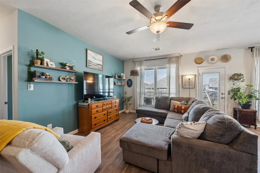 11947 Sunshine Park Drive N, Willis, TX 77318 - #3