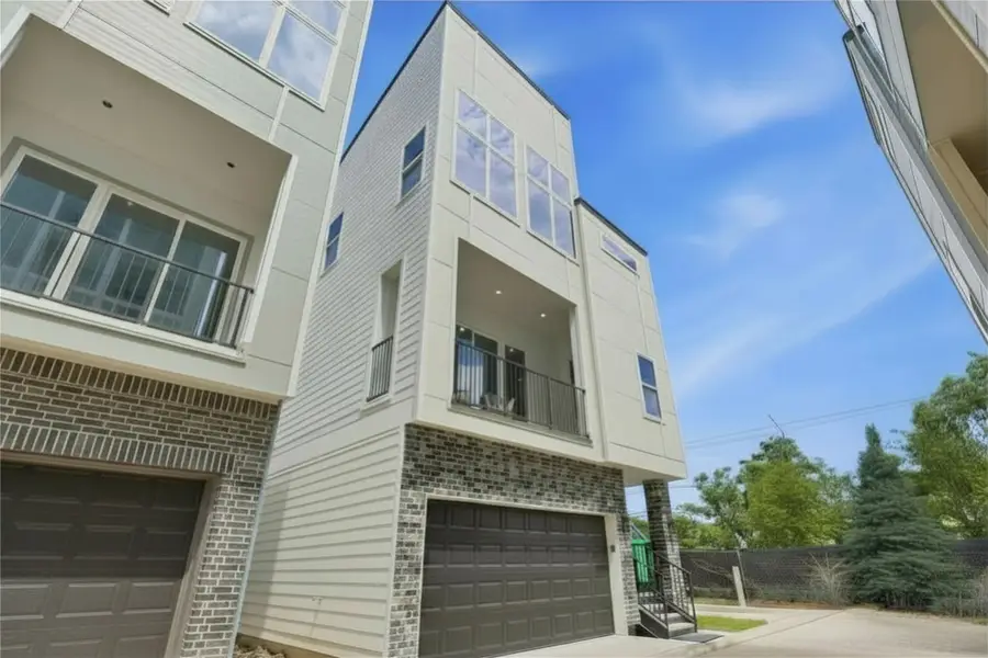 316 Walthall Drive #A, Houston, TX 77022 - #2