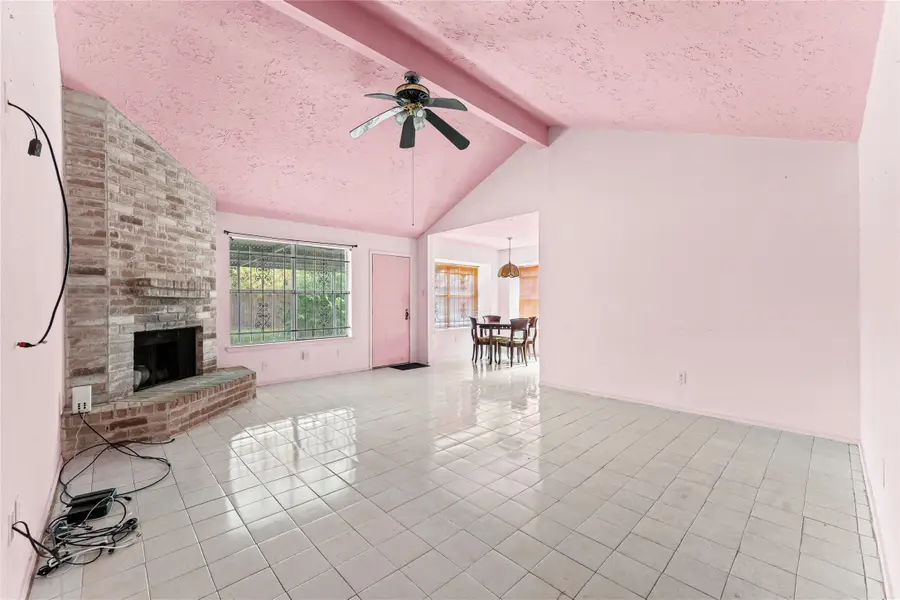 11930 Welshpool Glen Drive, Houston, TX 77066 - Image #3