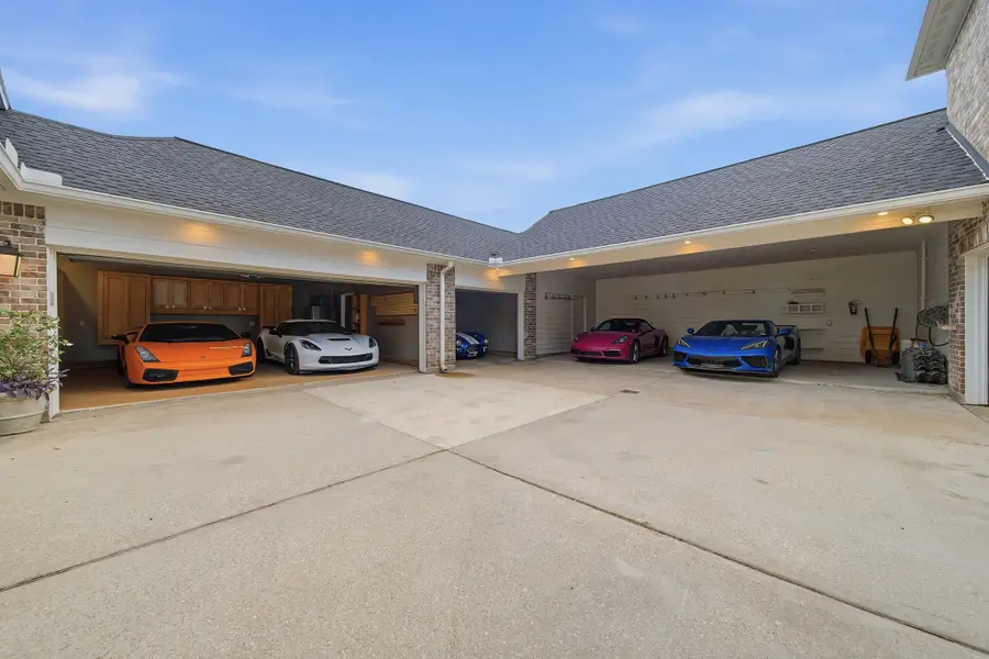 3960 Pebble Brook Drive, League City, TX 77573 - #3