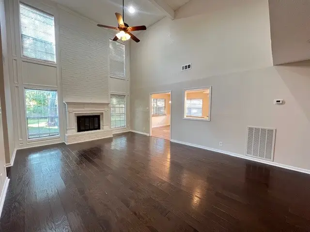 223 Wedgewood Street, Lake Jackson, TX 77566 - Image #3