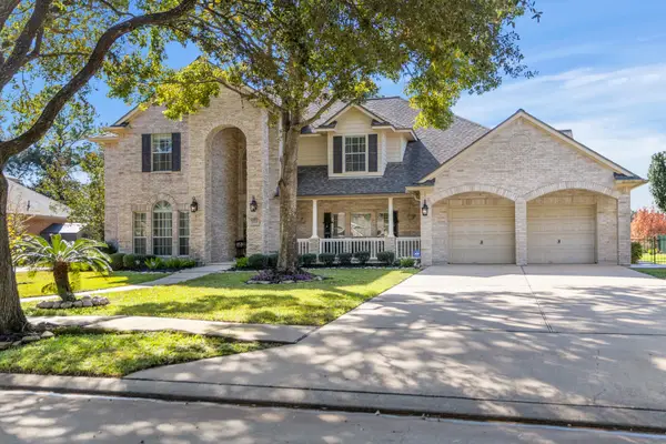 17407 Laguna Trail Drive, Houston, TX 77095