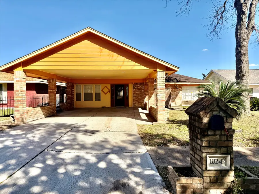10242 Ella Falls Boulevard, Houston, TX 77038 - #2