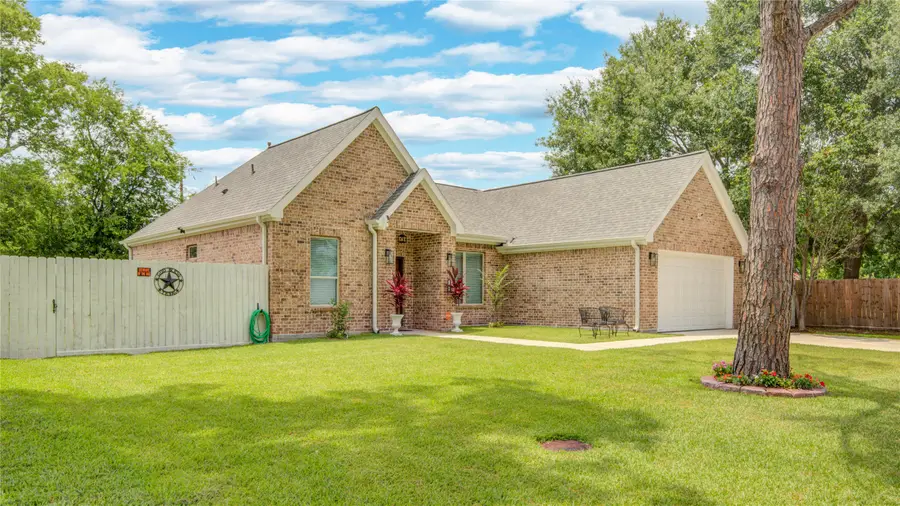 11707 Barwood Bend Drive, Houston, TX 77065 - Image #3