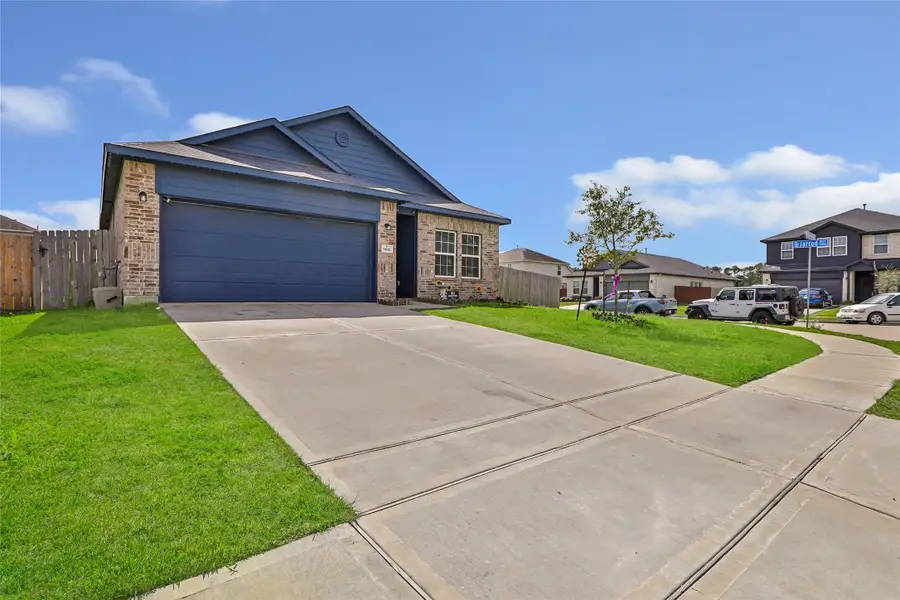 9910 Pine Forest Court, Baytown, TX 77521 - #3