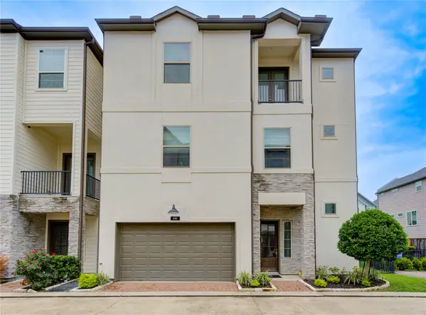 10918 Brookeshire Chase Lane, Houston, TX 77043