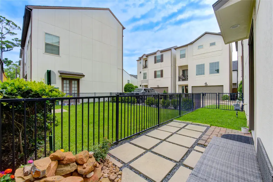 10918 Brookeshire Chase Lane, Houston, TX 77043 - #3