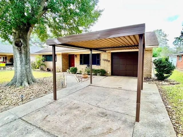 1208 Miles Street, Rosenberg, TX 77471 - Image #2