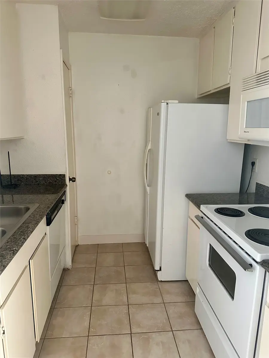 10047 Westpark Drive #30, Houston, TX 77042 - #3