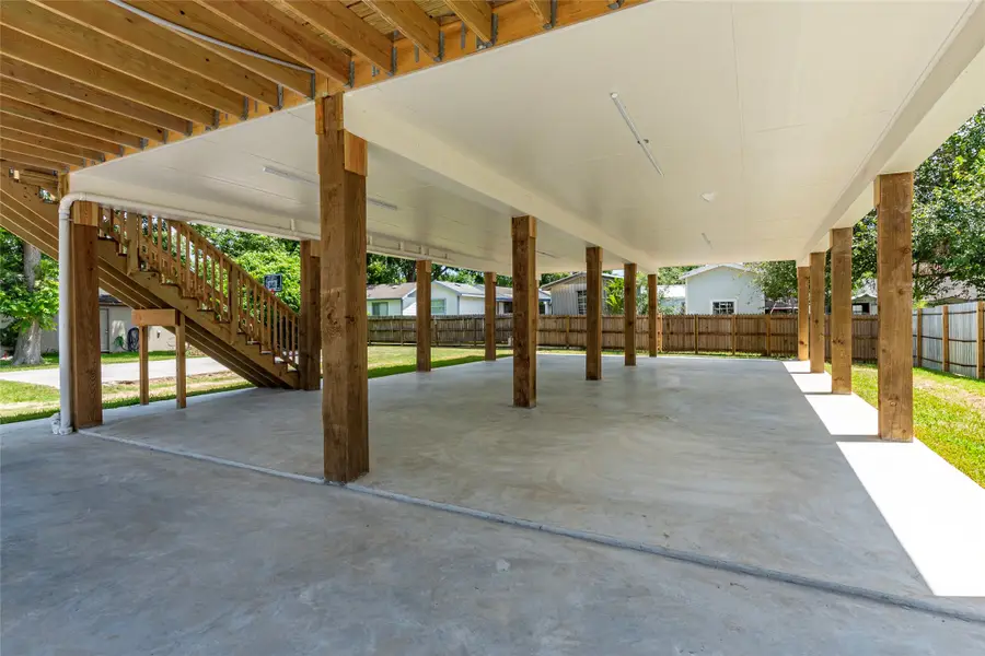 4213 Houx Street, Bacliff, TX 77518 - #2