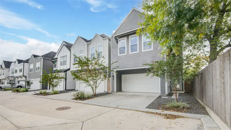 802 Berry Sage Lane, Houston, TX 77022 - Image #2