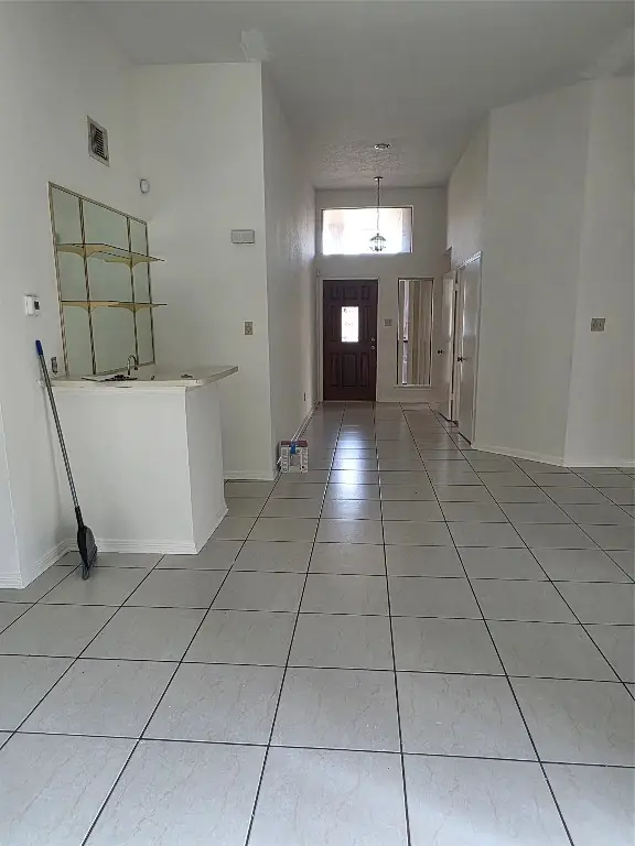 7803 La Rochelle Circle, Houston, TX 77071 - #2