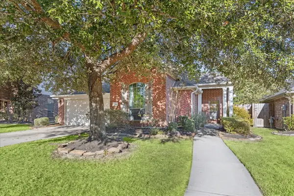 28414 Madelin Manor Lane, Spring, TX 77386