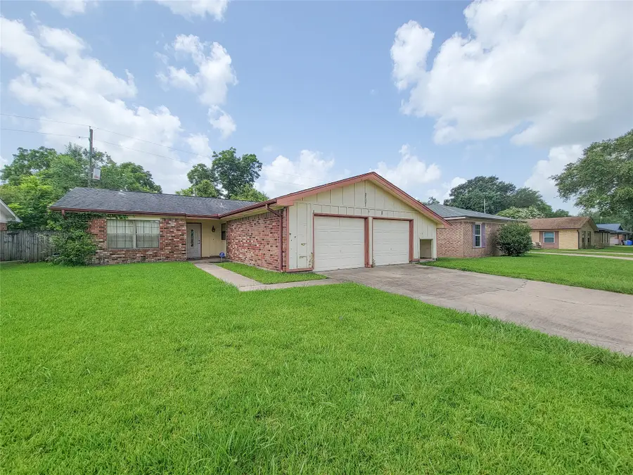 8875 Casey Drive, Beaumont, TX 77707 - #2