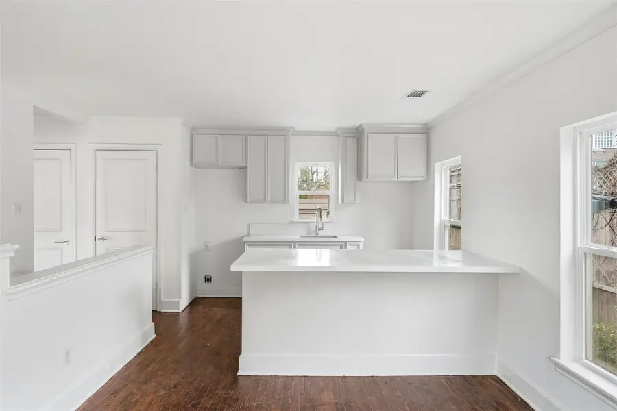 612 W Alabama Street, Houston, TX 77006 - #2