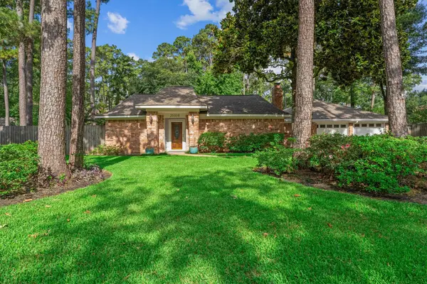 25319 Old Carriage Lane, Spring, TX 77373
