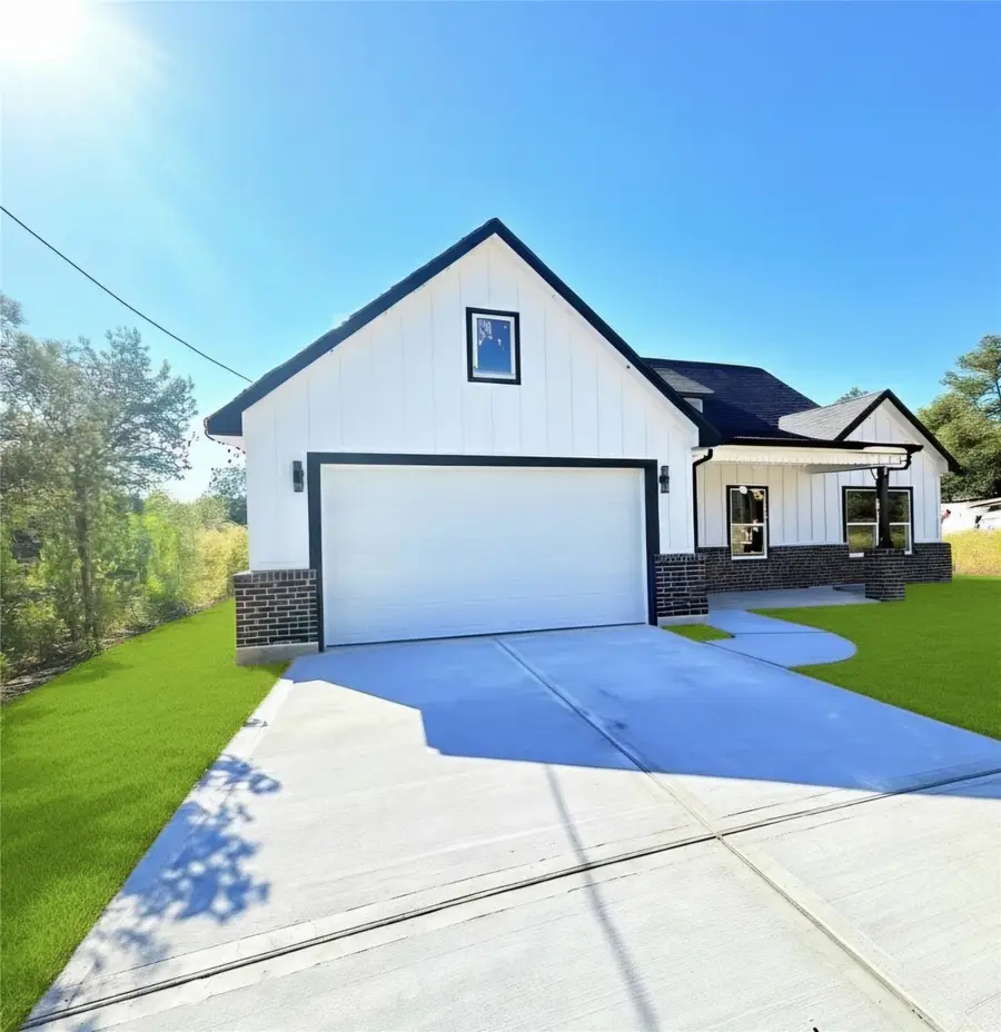 114 County Road 3543, Cleveland, TX 77327 - Image #3