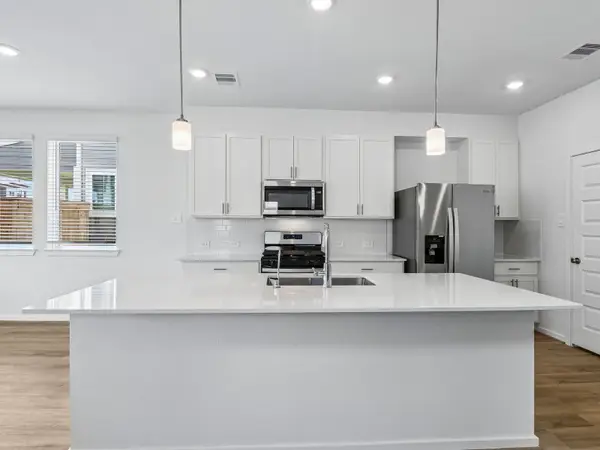 6330 Sapphire Ocean Drive, Houston, TX 77092