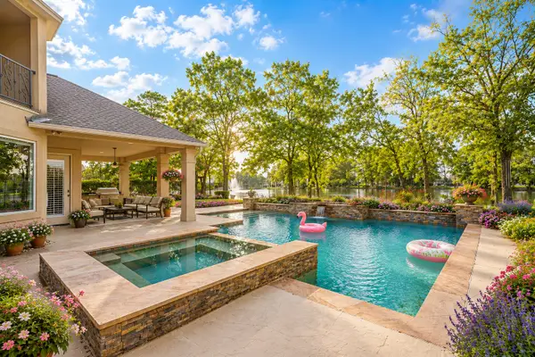 6006 Valhalla Drive, Spring, TX 77379