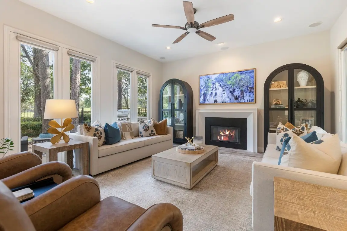 10 Mill Point Place, The Woodlands, TX 77380 - #1