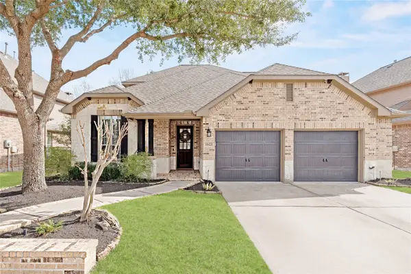 18423 Pin Oak Bend Drive, Cypress, TX 77433