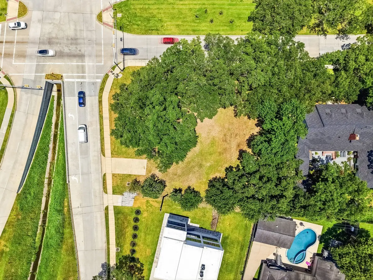 5027 S Braeswood Boulevard, Houston, TX 77096 - #1