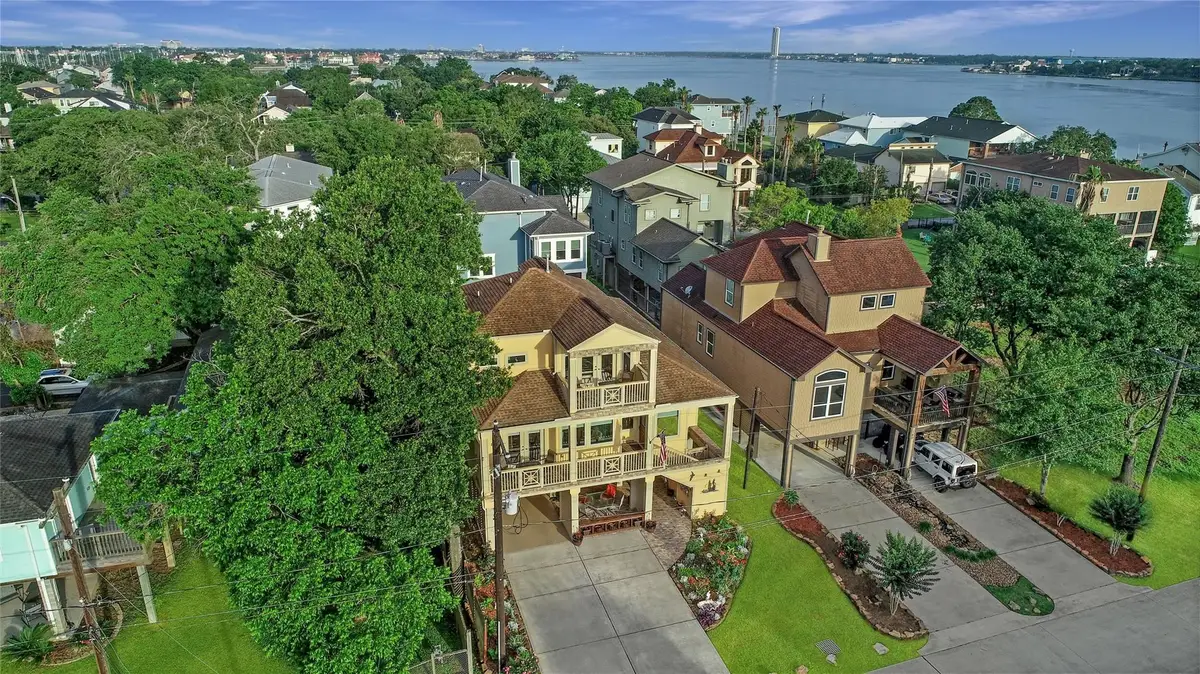 150 Rosewood Road, Clear Lake Shores, TX 77565 - #1