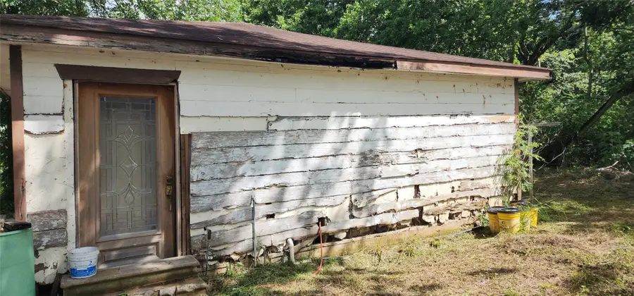 326 Market Street, Beasley, TX 77417 - #3