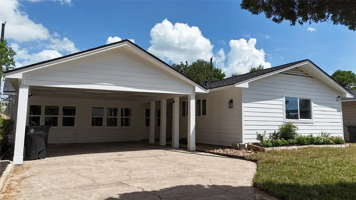 5007 Edfield Street, Houston, TX 77033 - #1