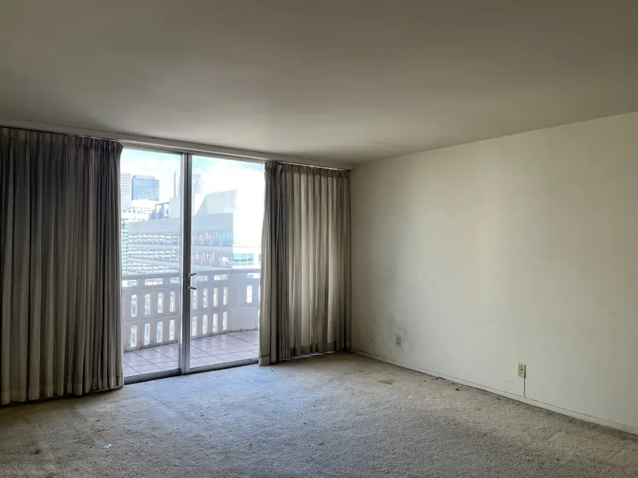 2016 Main Street #1917, Houston, TX 77002 - Image #3