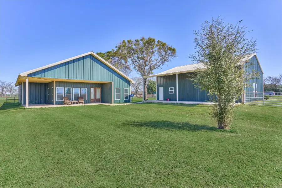 3792 County Road 305, Buffalo, TX 75831 - #2