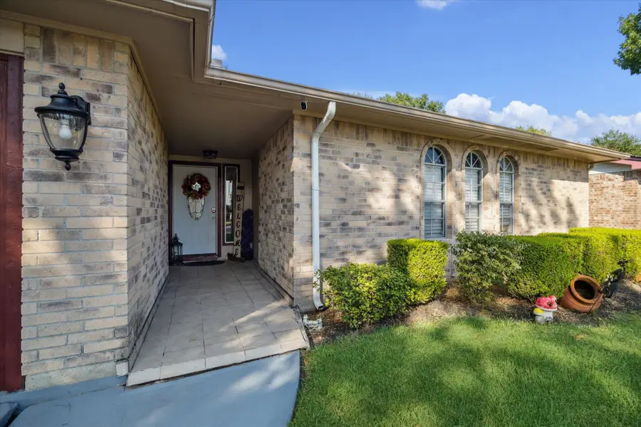 5923 Pine Needle Lane, Pasadena, TX 77505 - Image #2